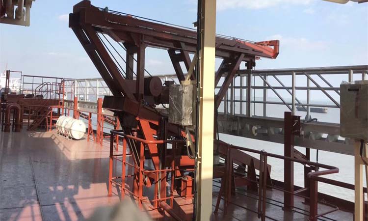 The Best Ship Ladder To Maximize Your Ship Space